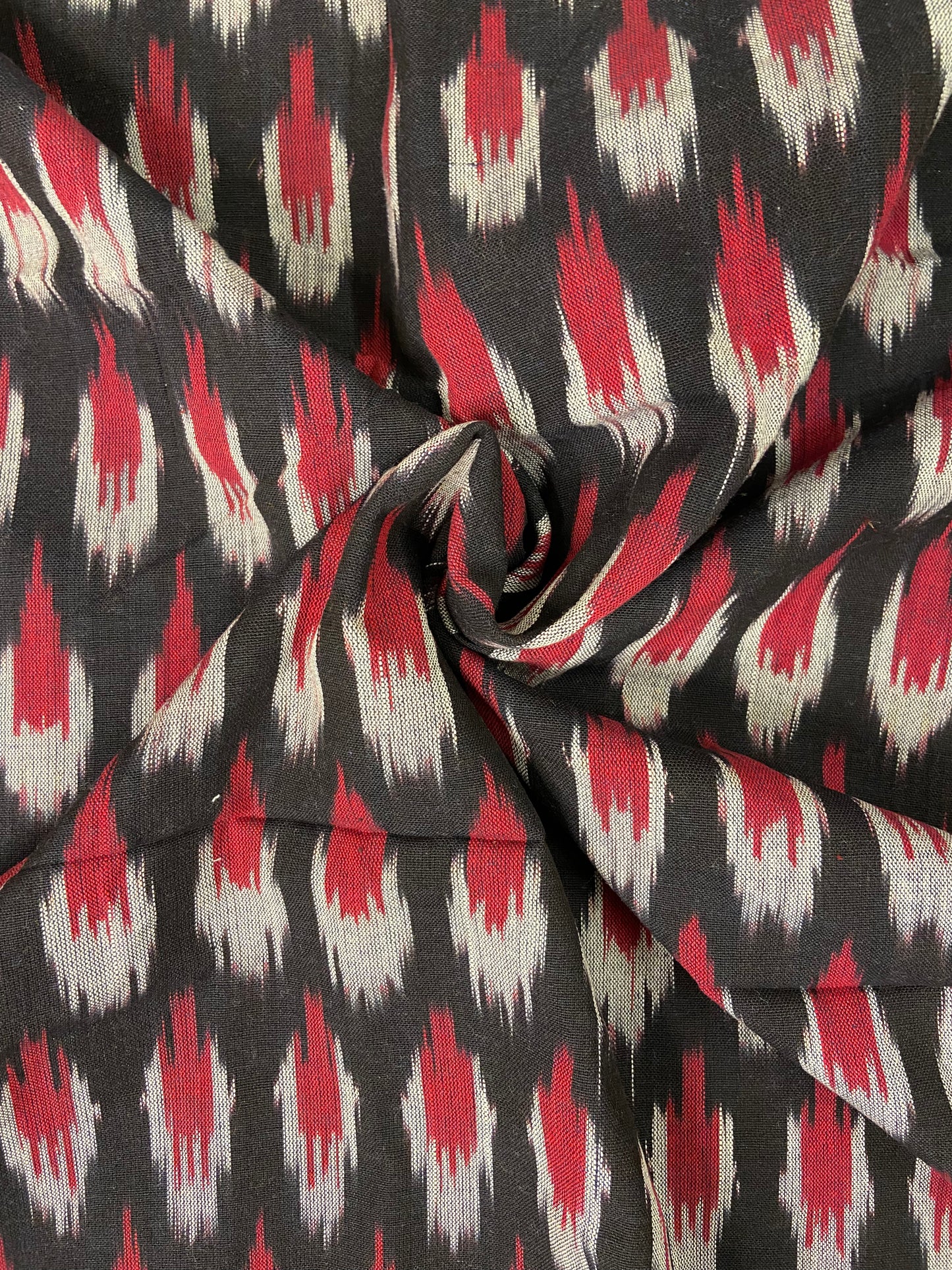 Black Red Hand Weaved  Pochampally Ikat Cotton Fabric - Nakhrro