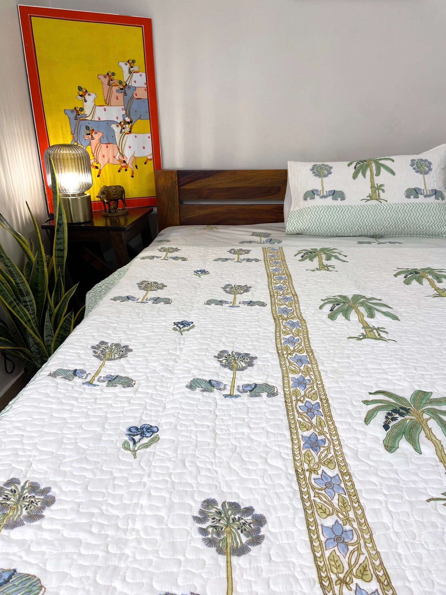Pastel Green Gaj Palm Jaal Quilted Bedcover